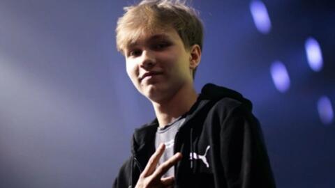 中表现优异 中表现优异