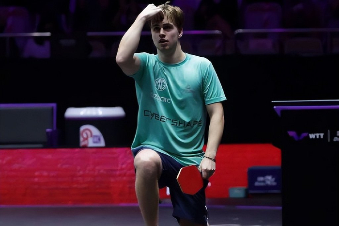 而且在多位 而且在多位